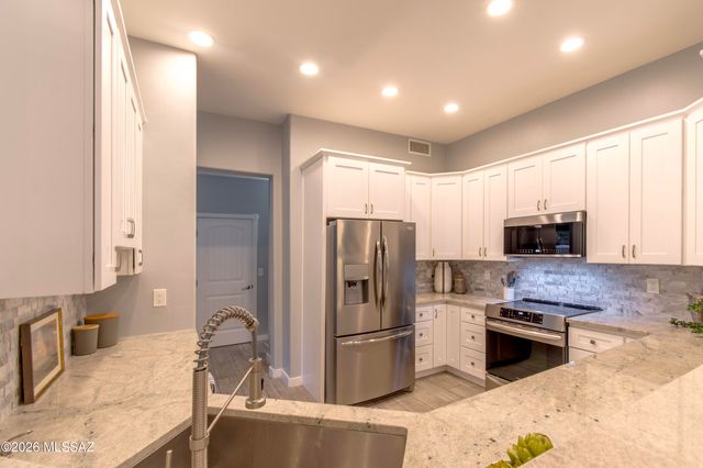 2615 E Corta Dei Fiori, Tucson, AZ 85718