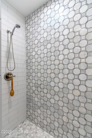 2615 E Corta Dei Fiori, Tucson, AZ 85718