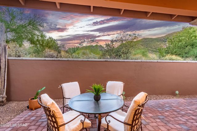 2615 E Corta Dei Fiori, Tucson, AZ 85718
