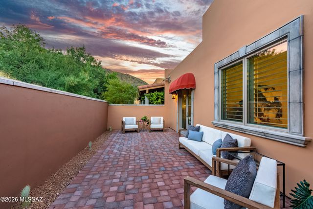2615 E Corta Dei Fiori, Tucson, AZ 85718