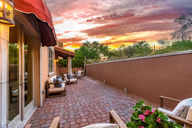 2615 E Corta Dei Fiori, Tucson, AZ 85718