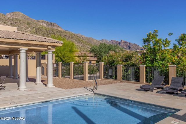 2615 E Corta Dei Fiori, Tucson, AZ 85718