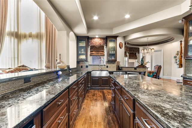 1373 Overlook Circle, Cedar Hill, TX 75104