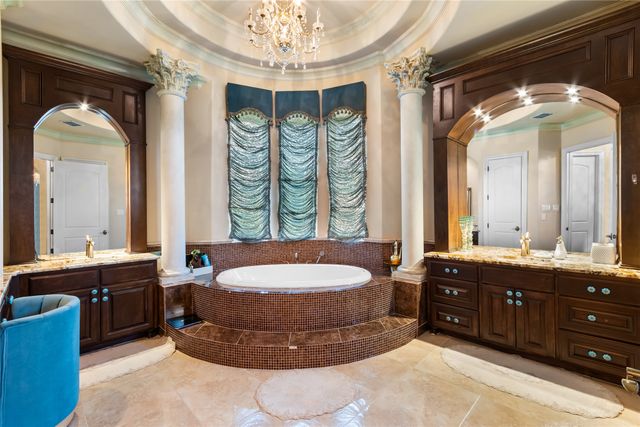 1373 Overlook Circle, Cedar Hill, TX 75104