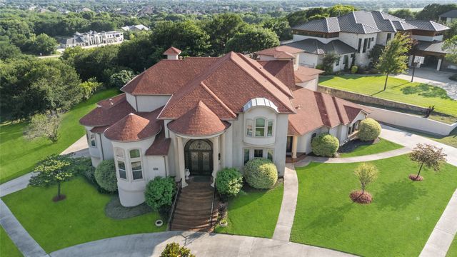 1373 Overlook Circle, Cedar Hill, TX 75104