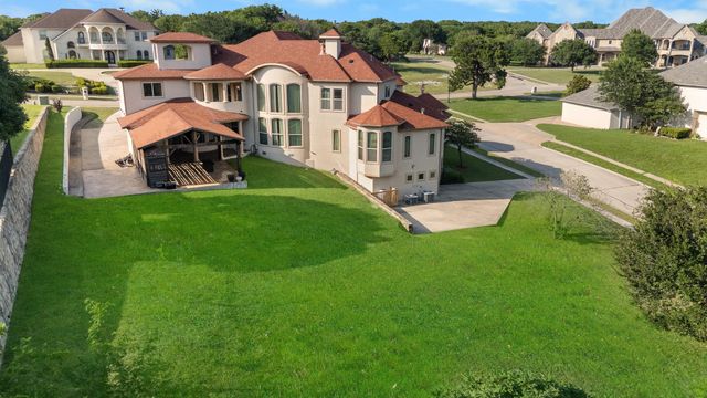 1373 Overlook Circle, Cedar Hill, TX 75104