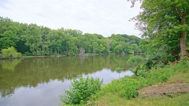 40 River Street, Niles, MI 49120