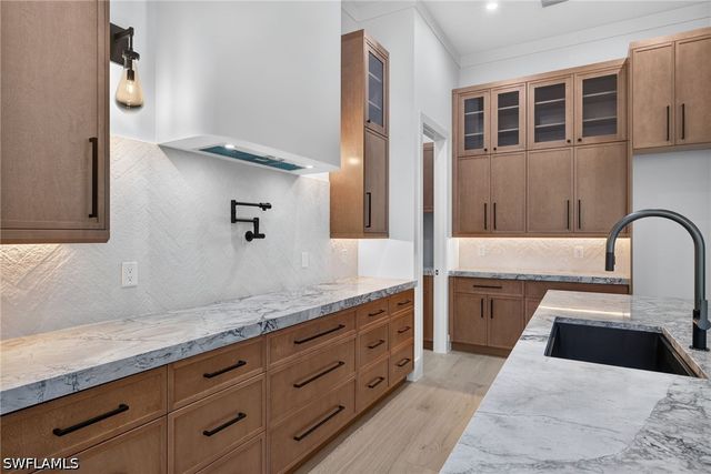 2997 64th ST SW, Naples, FL 34105