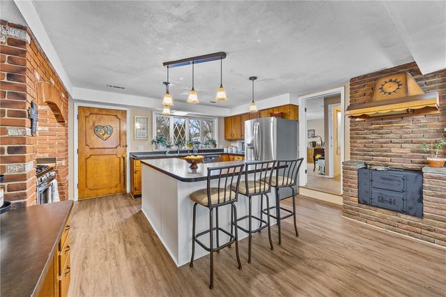 74 Creek Meadow Lane, Greece, NY 14626