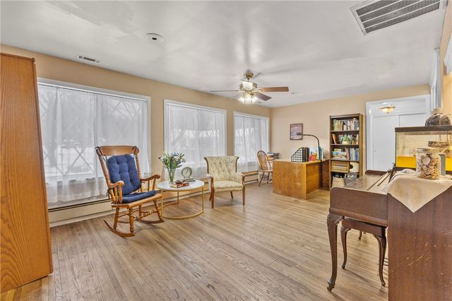 74 Creek Meadow Lane, Greece, NY 14626