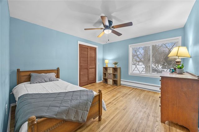 74 Creek Meadow Lane, Greece, NY 14626