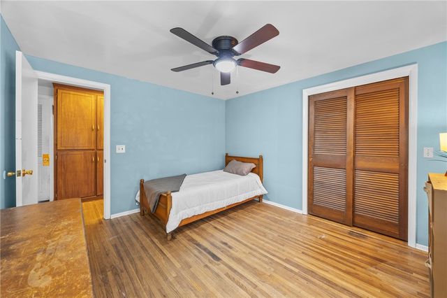 74 Creek Meadow Lane, Greece, NY 14626