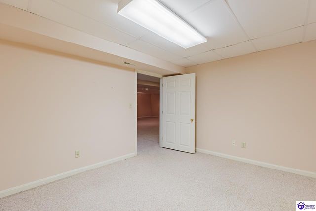 909 Lakeside Drive, Elizabethtown, KY 42701