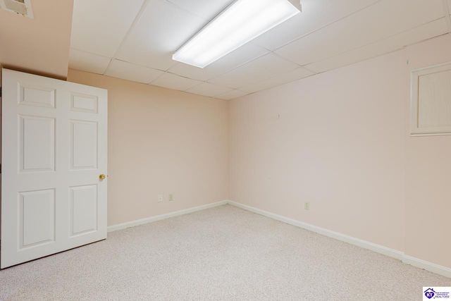 909 Lakeside Drive, Elizabethtown, KY 42701