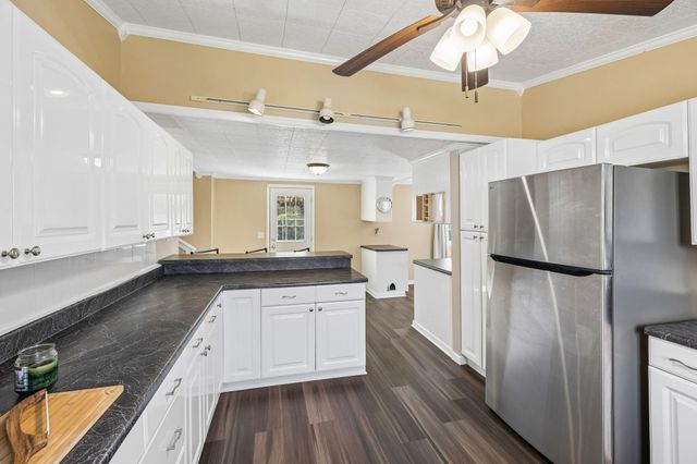 458 Bonavista Lane, Tunnel Hill, GA 30755