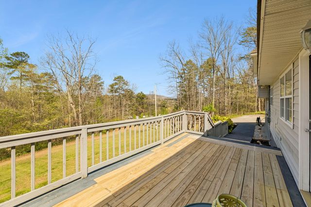 458 Bonavista Lane, Tunnel Hill, GA 30755