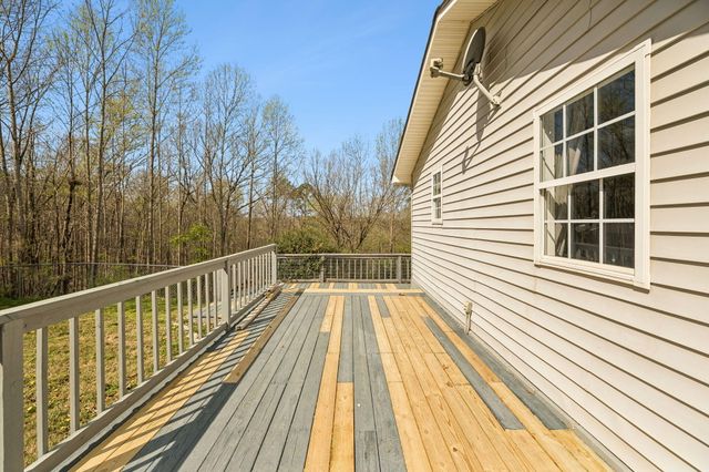 458 Bonavista Lane, Tunnel Hill, GA 30755