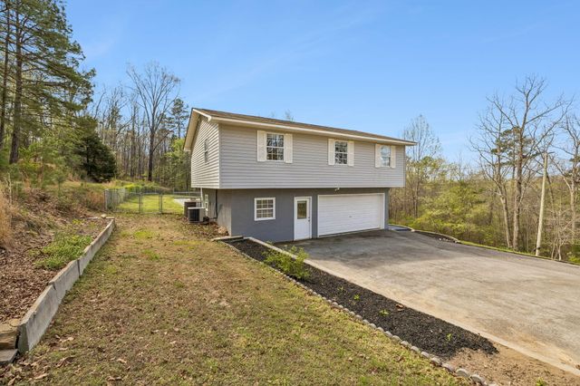 458 Bonavista Lane, Tunnel Hill, GA 30755