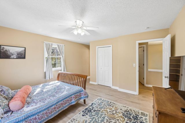 458 Bonavista Lane, Tunnel Hill, GA 30755