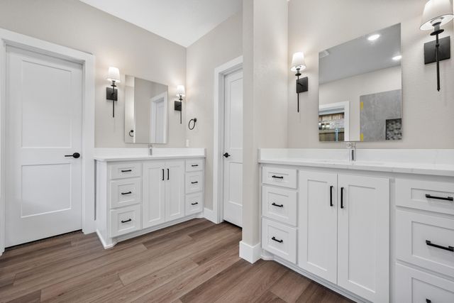 1123 N 6th Street, Wolfforth, TX 79382