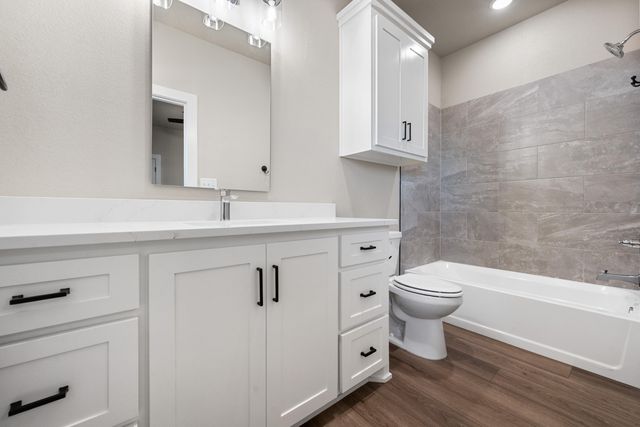 1123 N 6th Street, Wolfforth, TX 79382