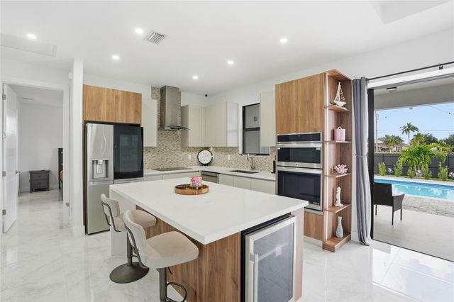 1720 NW 15TH PLACE, Cape Coral, FL 33993