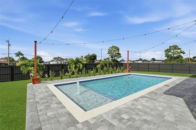 1720 NW 15TH PLACE, Cape Coral, FL 33993