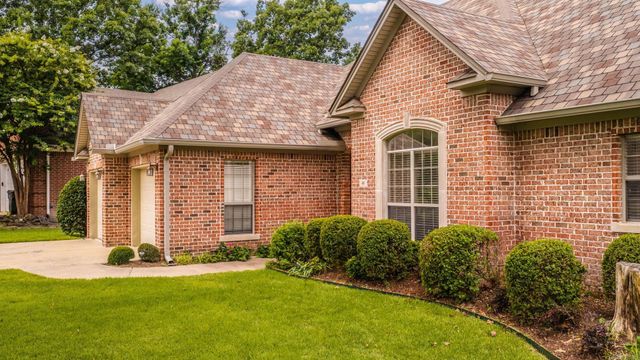 40 Chatel, Little Rock, AR 72223