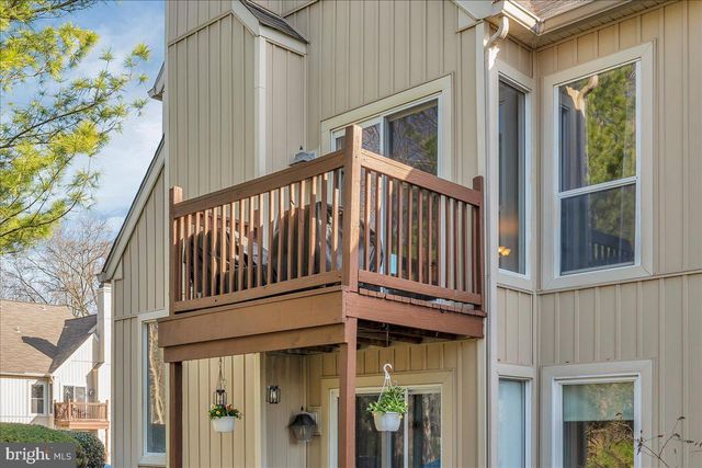183 WOODLAKE DR, Marlton, NJ 08053