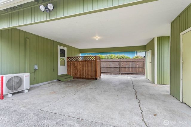 2700 Xenia Street, Bellingham, WA 98226