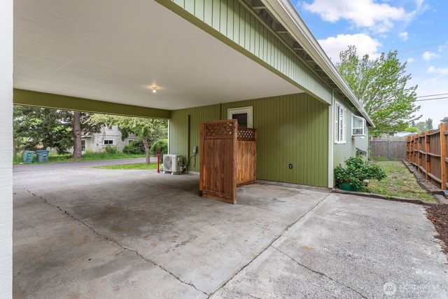 2700 Xenia Street, Bellingham, WA 98226