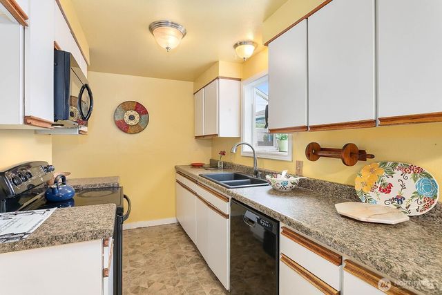 2700 Xenia Street, Bellingham, WA 98226