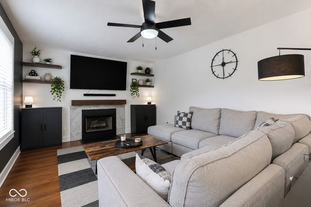 7974 Cobblesprings Drive, Avon, IN 46123
