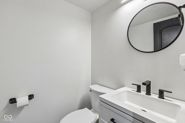 7974 Cobblesprings Drive, Avon, IN 46123