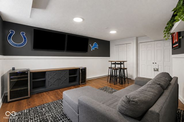 7974 Cobblesprings Drive, Avon, IN 46123