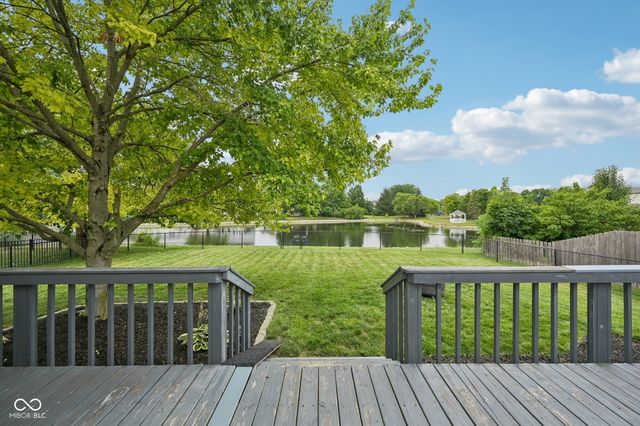 7974 Cobblesprings Drive, Avon, IN 46123