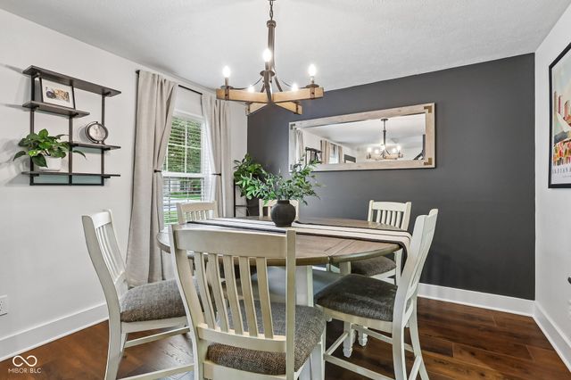 7974 Cobblesprings Drive, Avon, IN 46123