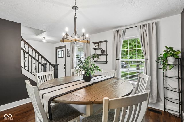 7974 Cobblesprings Drive, Avon, IN 46123