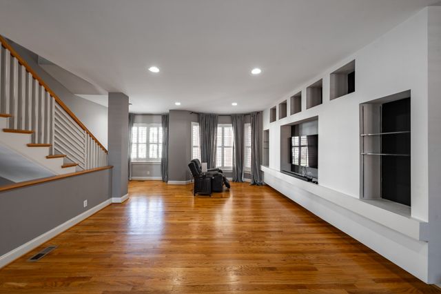 752 Wedgewood Park, Nashville, TN 37203