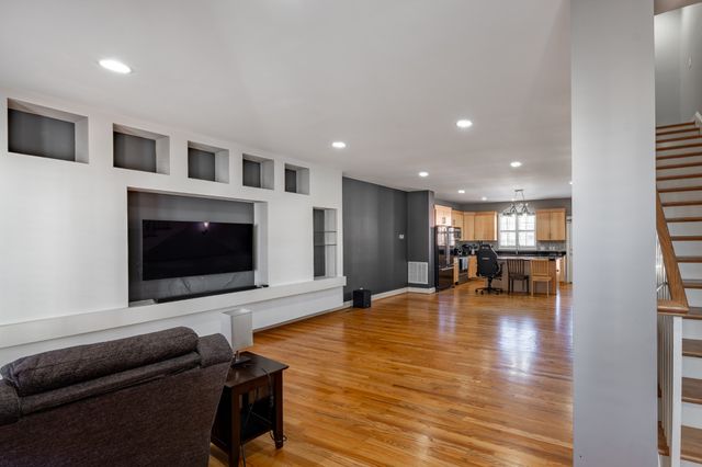 752 Wedgewood Park, Nashville, TN 37203