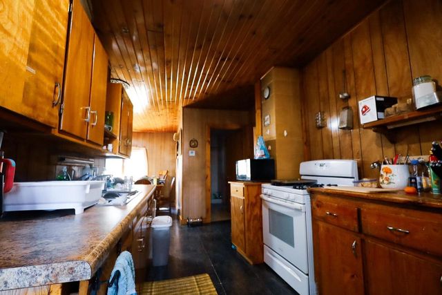 N8738 11TH COURT, Westfield, WI 53964