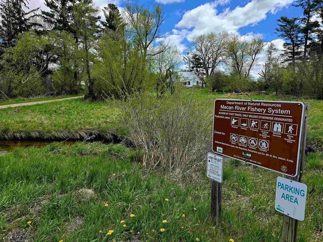 N8738 11TH COURT, Westfield, WI 53964