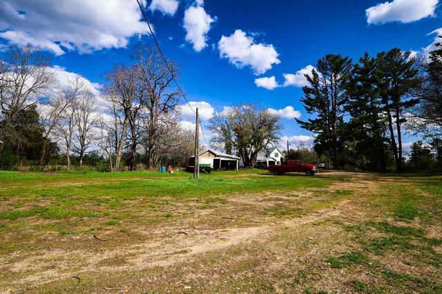 N8738 11TH COURT, Westfield, WI 53964