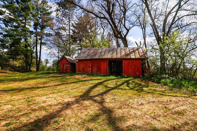 N8738 11TH COURT, Westfield, WI 53964