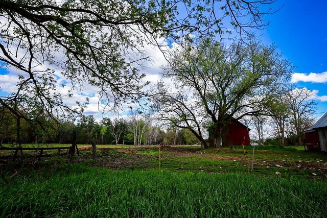 N8738 11TH COURT, Westfield, WI 53964