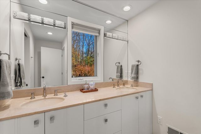 3936 Holden Drive, Scio Twp, MI 48103