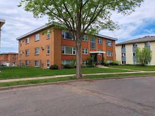 5740 Sander Drive, Minneapolis, MN 55417