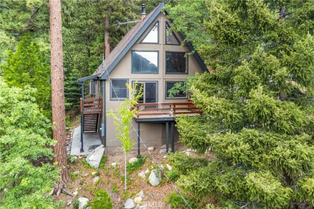 6429 Cedar Avenue, Angelus Oaks, CA 92305