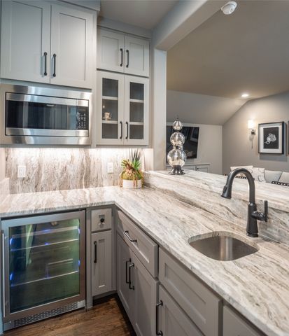 313 Knights Trail, Heath, TX 75032