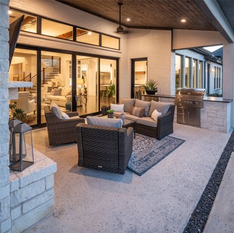 313 Knights Trail, Heath, TX 75032